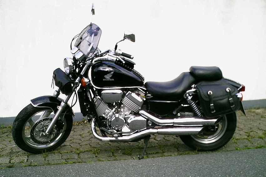 HONDA Magna RC 43, Baujahr 1995 - Seitenansicht