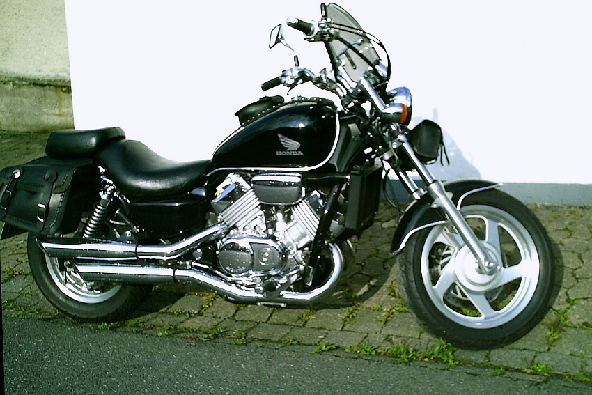 HONDA Magna RC 43, Baujahr 1995 - Seitenansicht