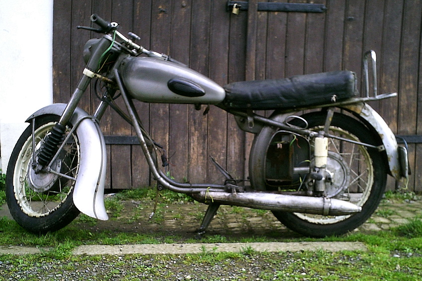 MZ BK 350 zum Ausschalchten, Baujahr 1958 - Seitenansicht