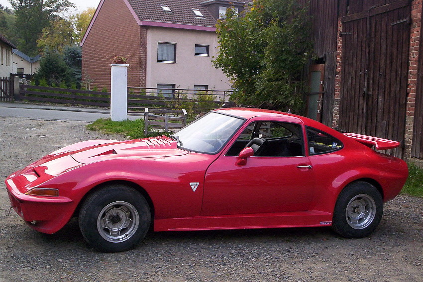 OPEL GT A-L , Baujahr 1973 - Seitenansicht