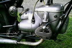 Abb. MZ 350 Motor  - Klick mich gro !